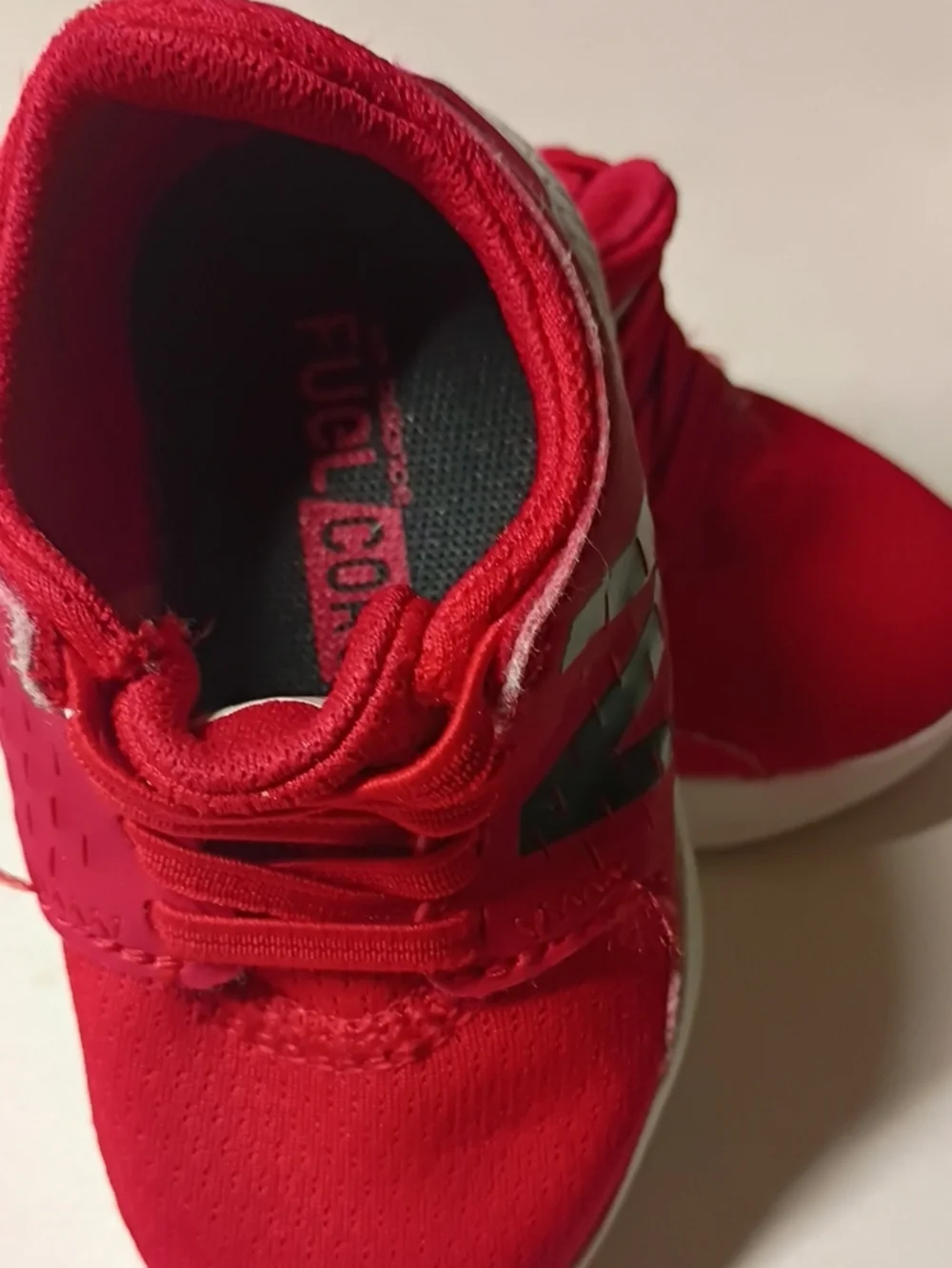 N/A comfortable red